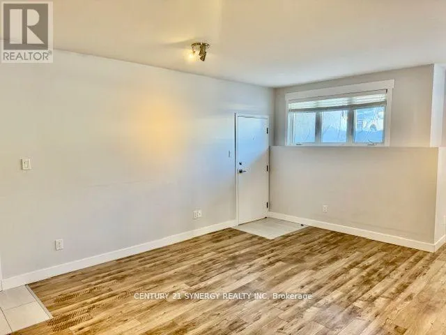 100 LAURIER STREET