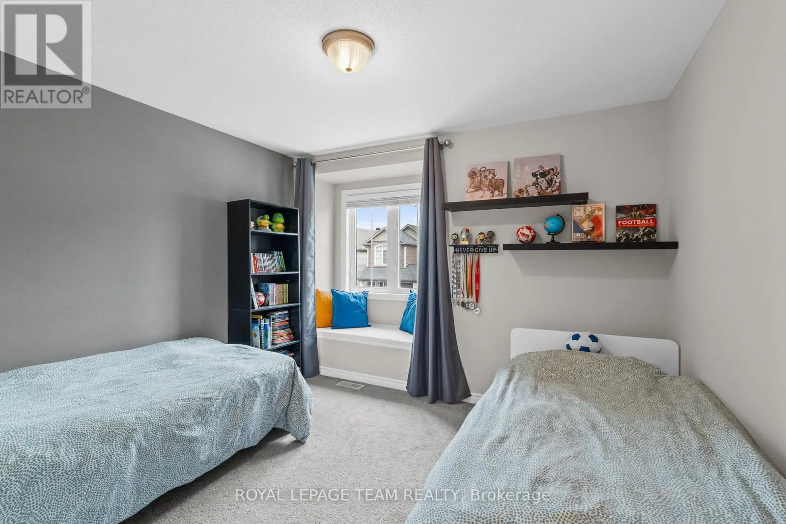 2211 WATERCOLOURS WAY