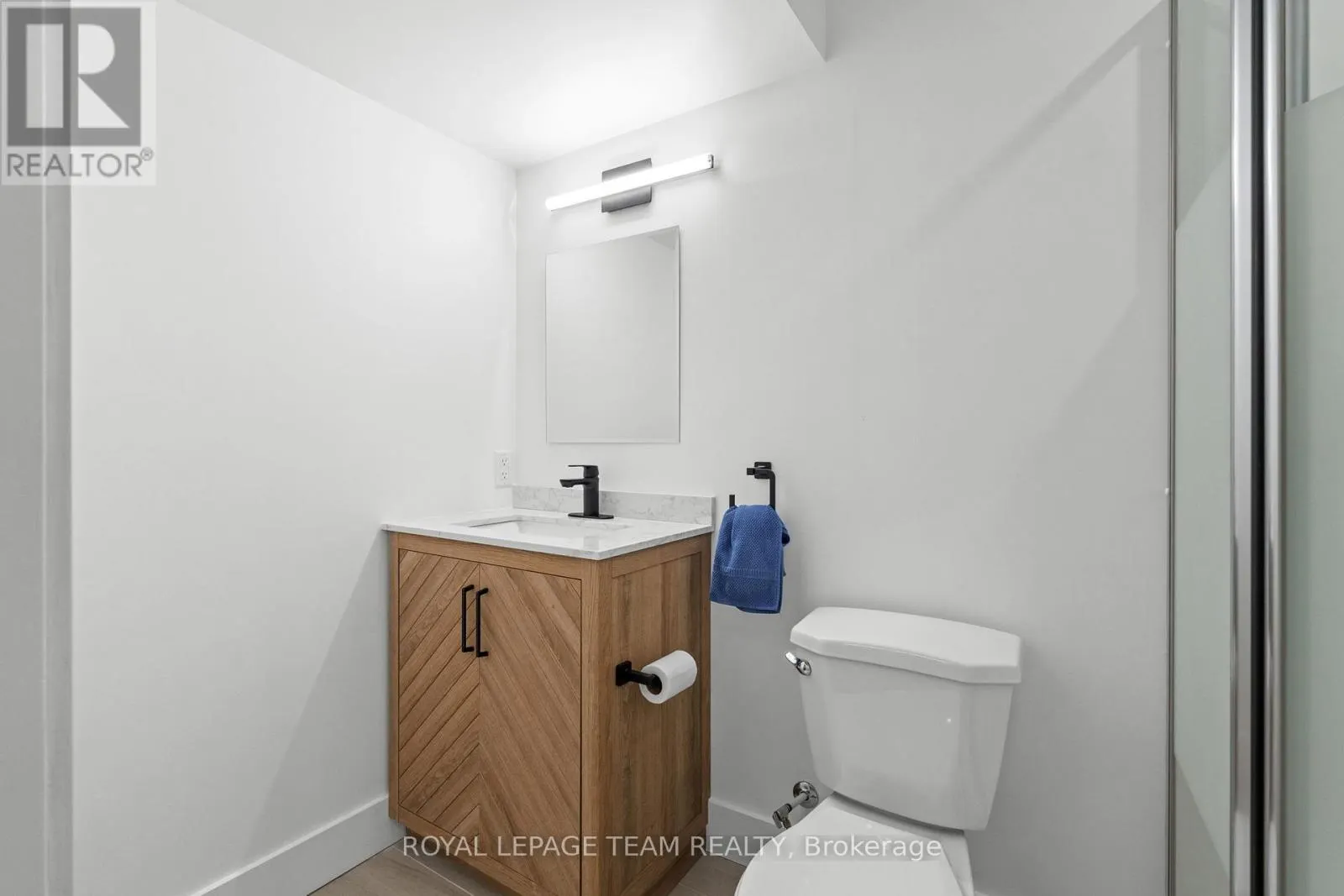 2211 WATERCOLOURS WAY
