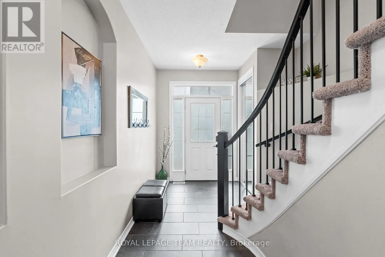 2211 WATERCOLOURS WAY