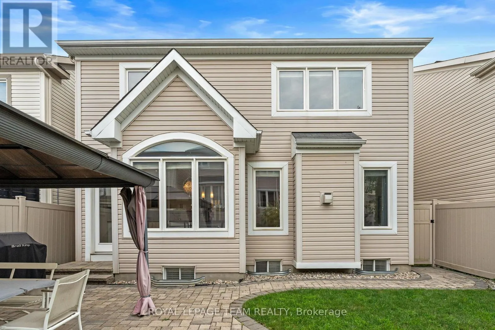 2211 WATERCOLOURS WAY