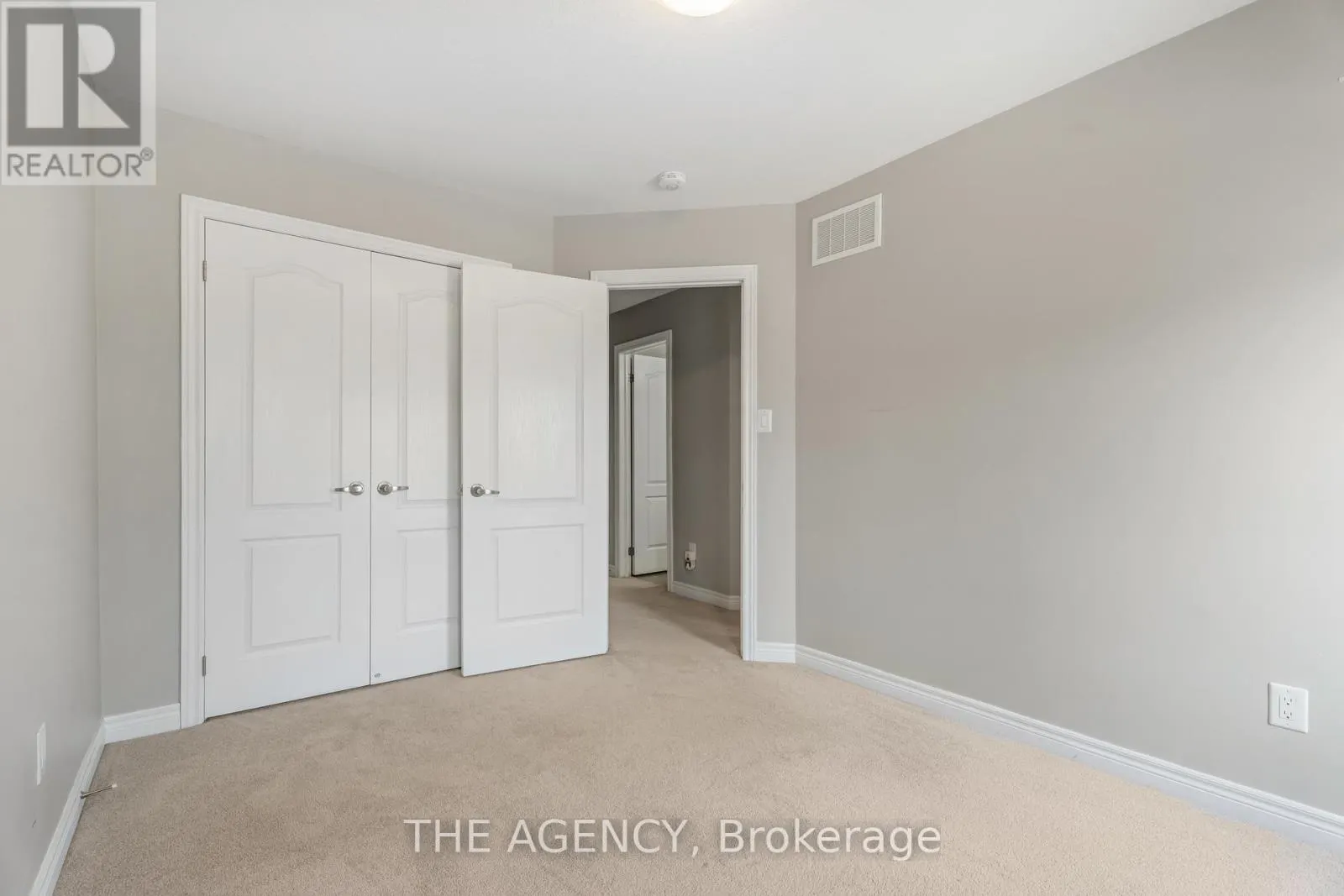 42 - 570 LINDEN DRIVE