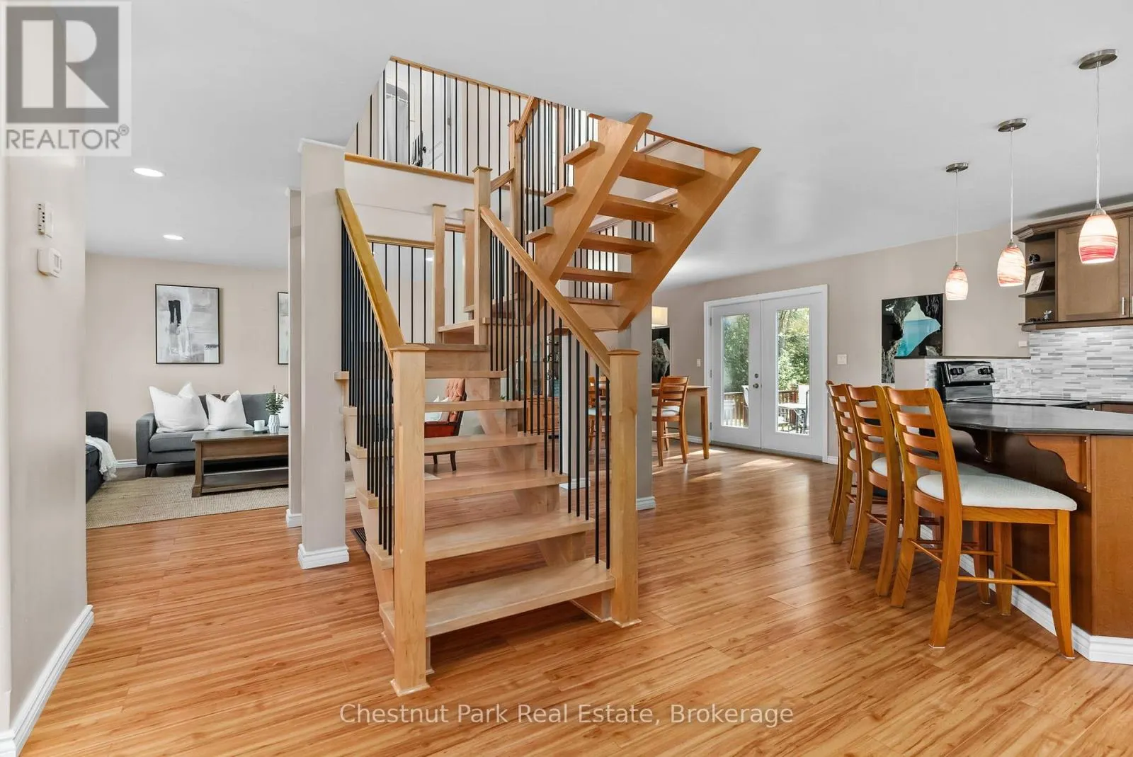 3 CORMACK CRESCENT