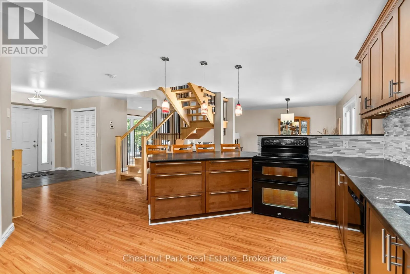 3 CORMACK CRESCENT
