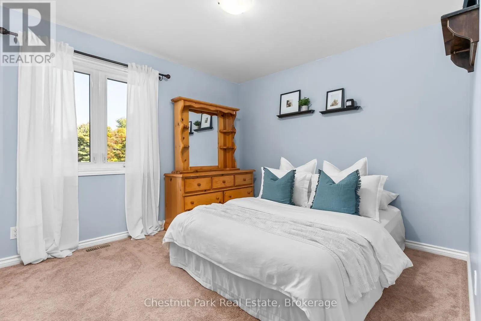 3 CORMACK CRESCENT