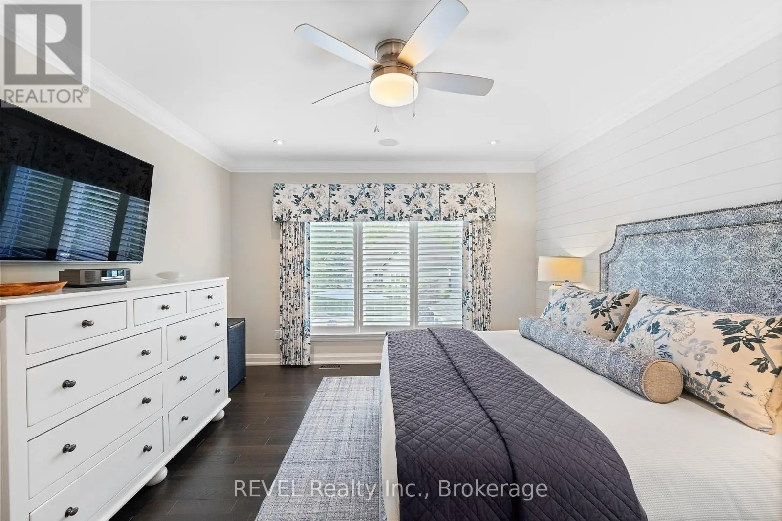 59 SPINNAKER DRIVE