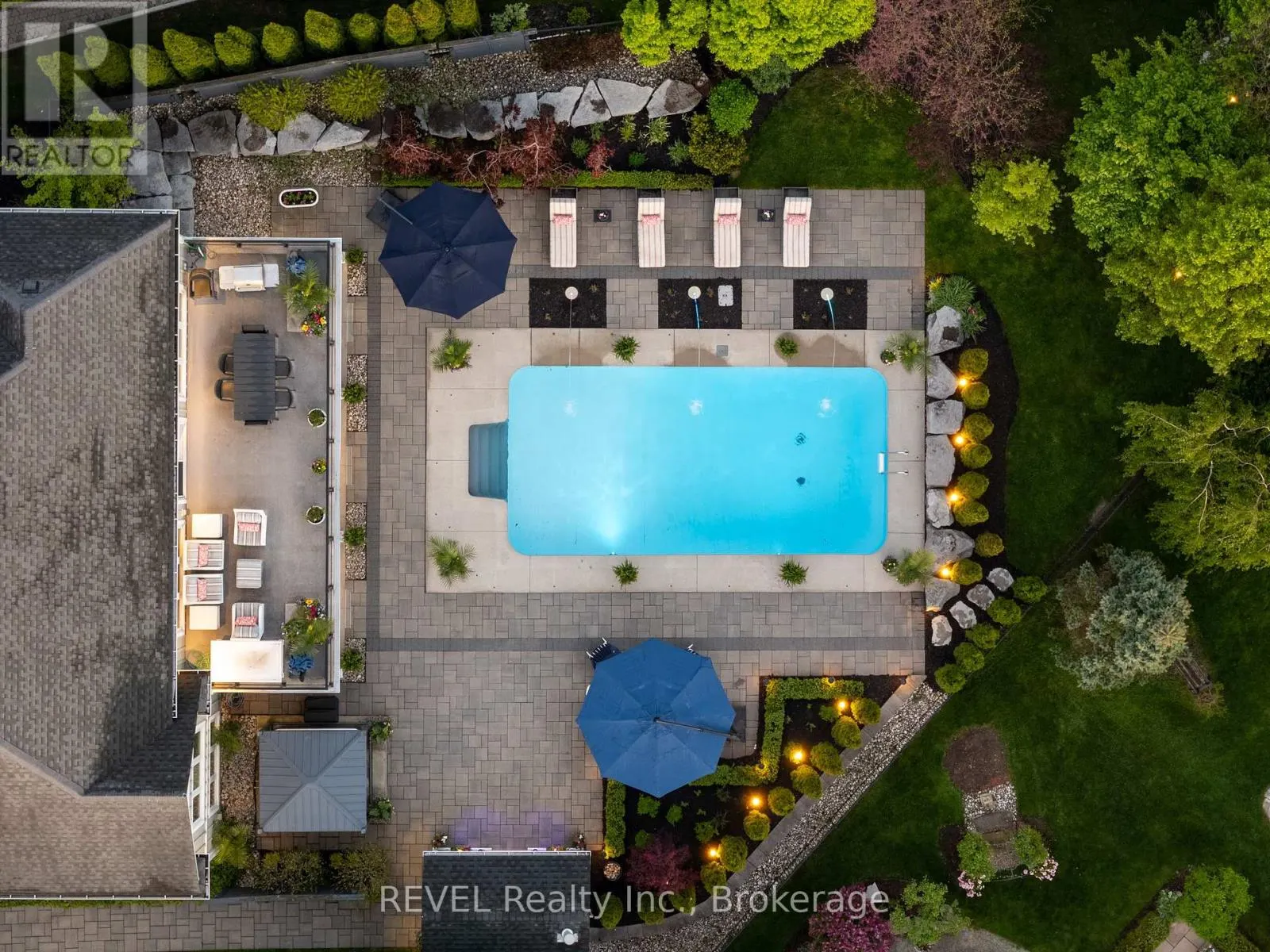 59 SPINNAKER DRIVE