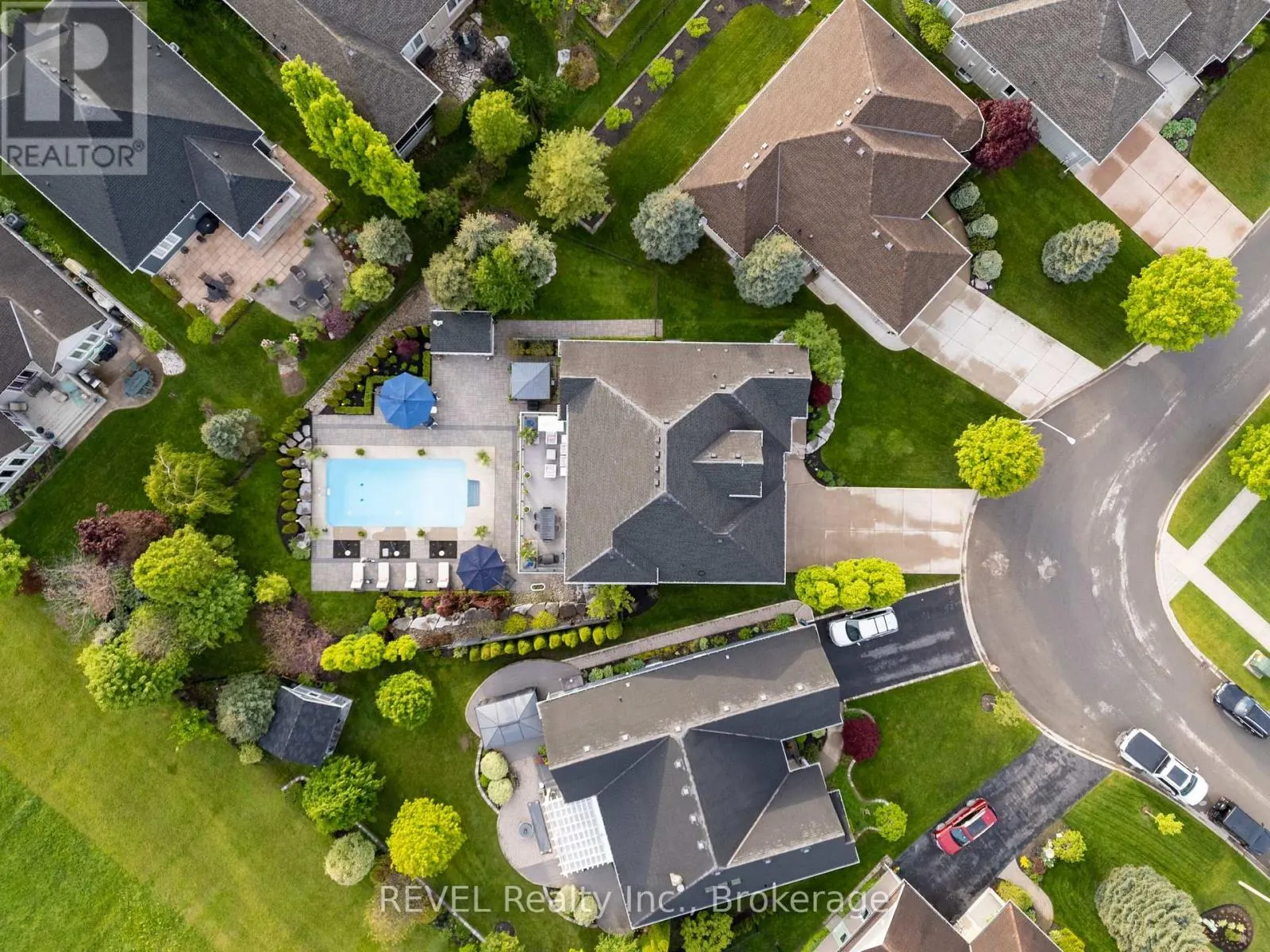 59 SPINNAKER DRIVE