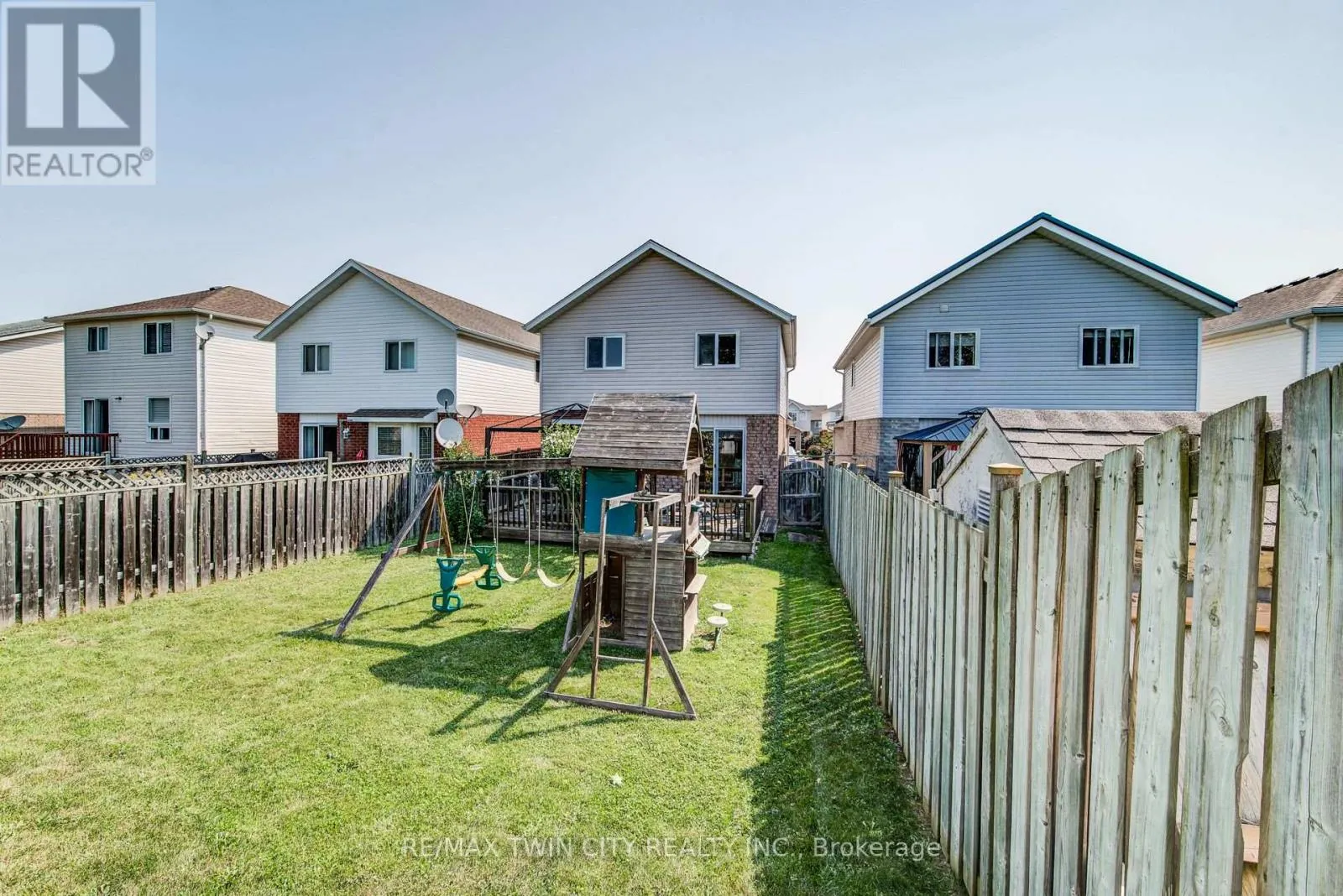 272 GATEHOUSE DRIVE