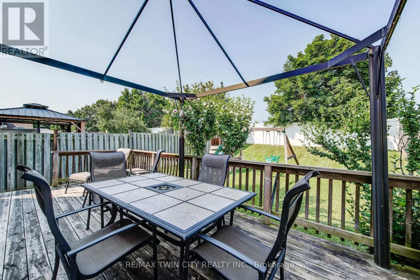 272 GATEHOUSE DRIVE