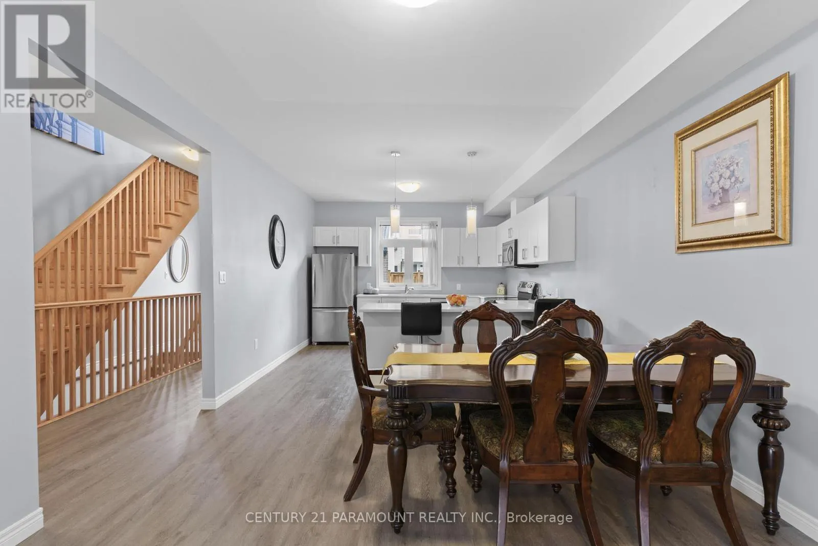 153 SUMMERSIDES BOULEVARD
