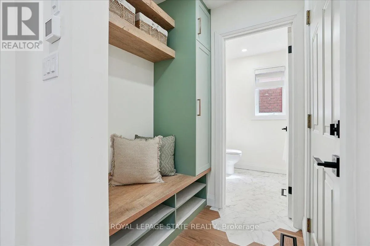 54 IVYBRIDGE DRIVE