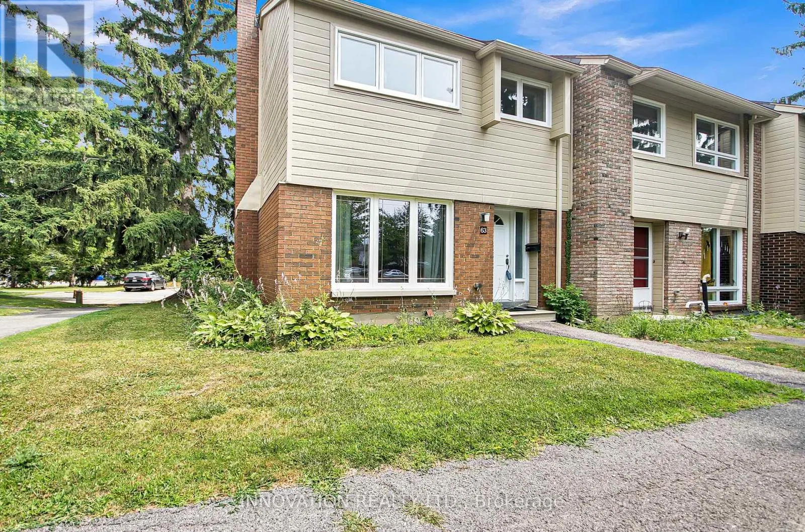 63 - 21 MIDLAND CRESCENT