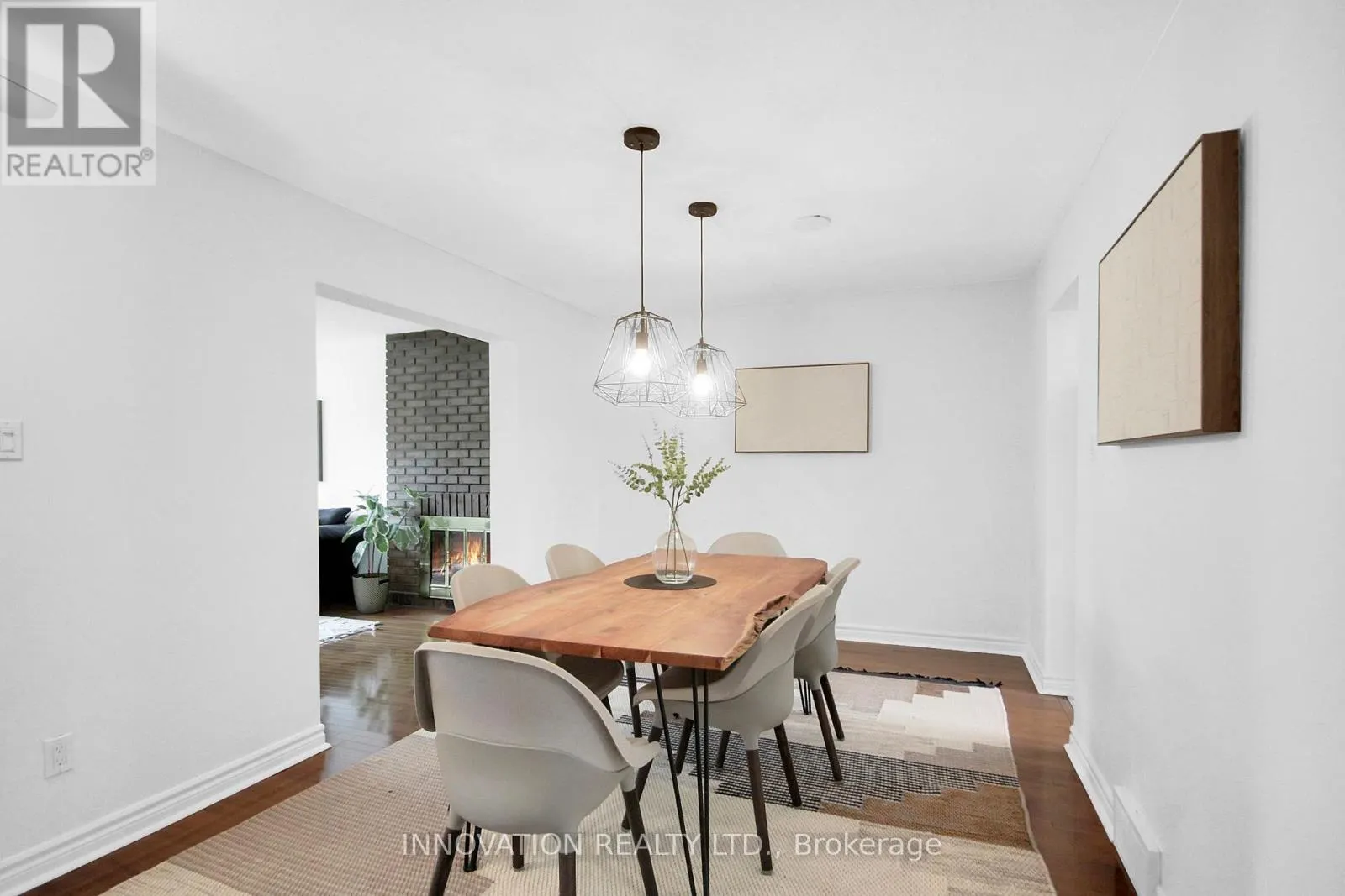 63 - 21 MIDLAND CRESCENT