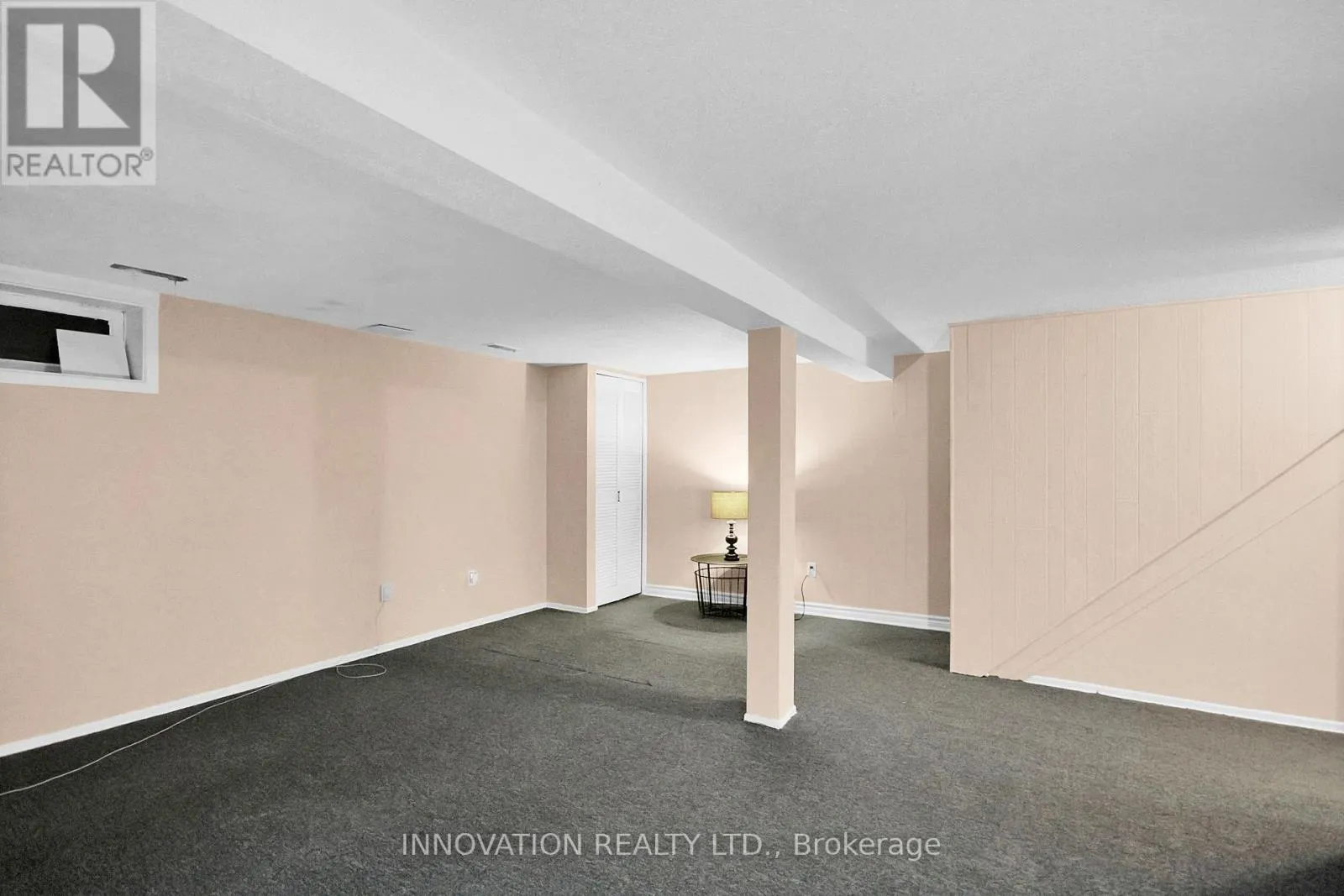63 - 21 MIDLAND CRESCENT