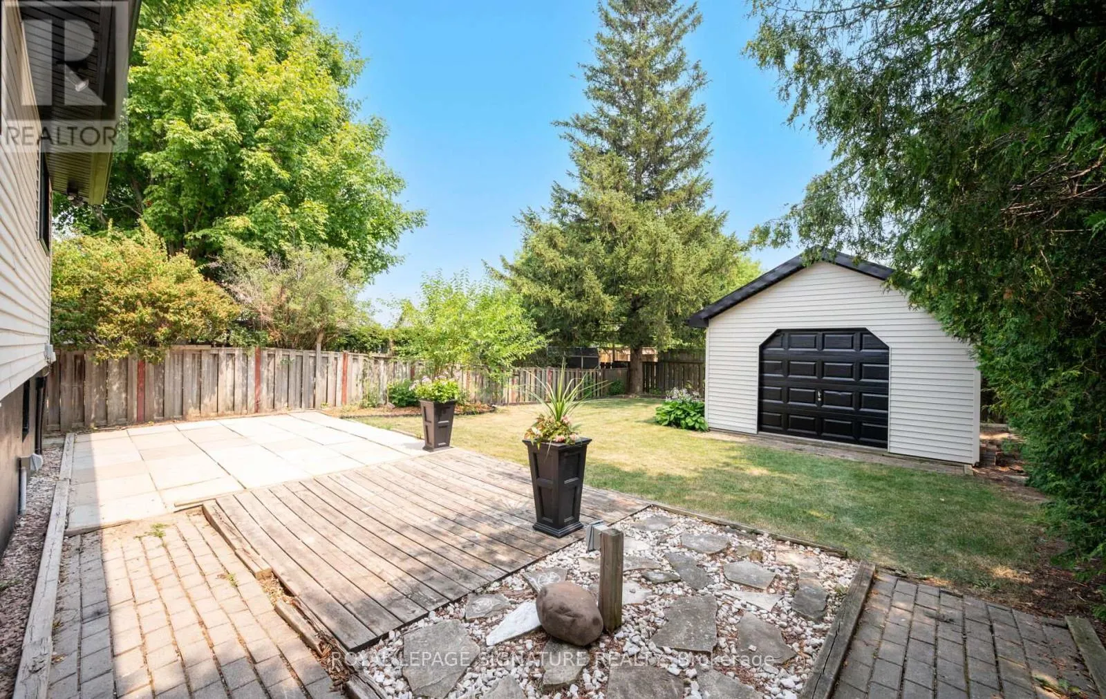 105 LILACSIDE DRIVE
