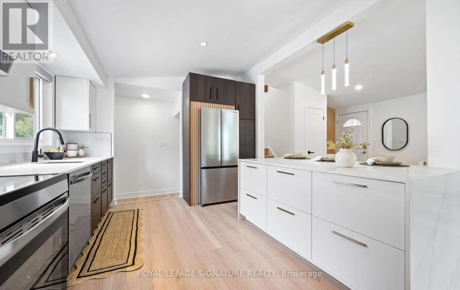 105 LILACSIDE DRIVE
