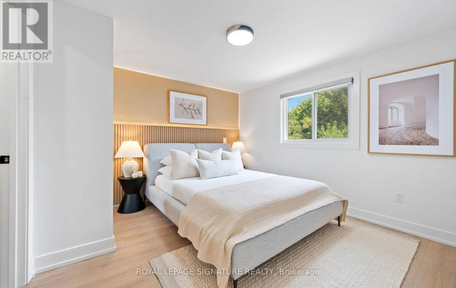 105 LILACSIDE DRIVE