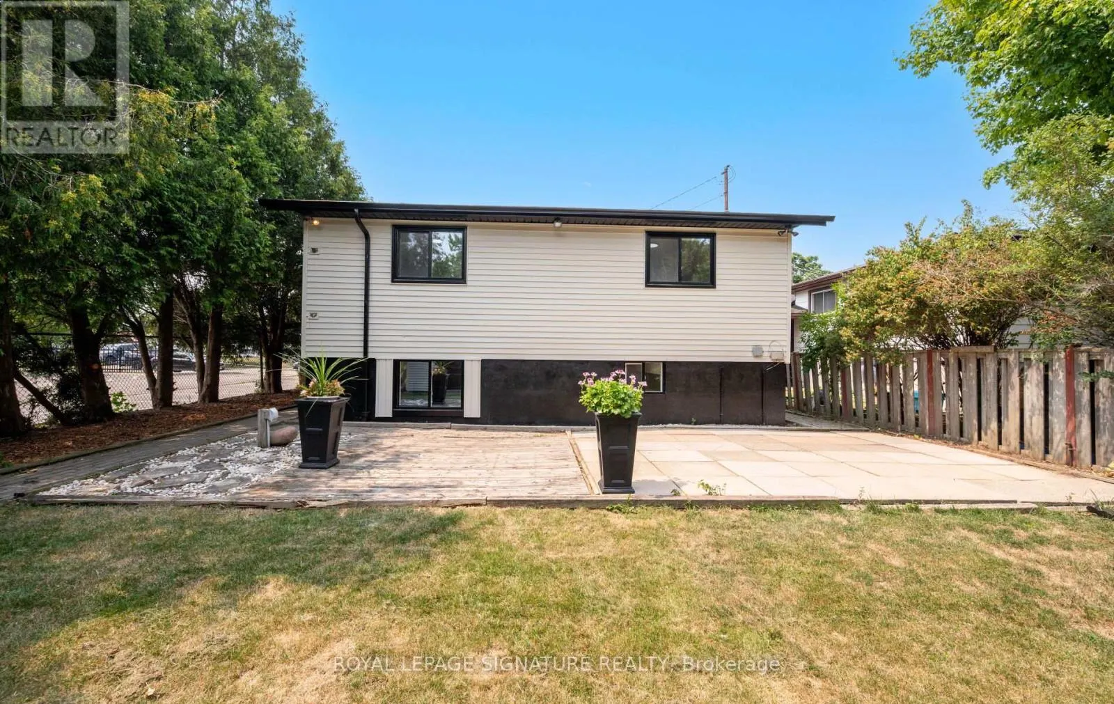 105 LILACSIDE DRIVE