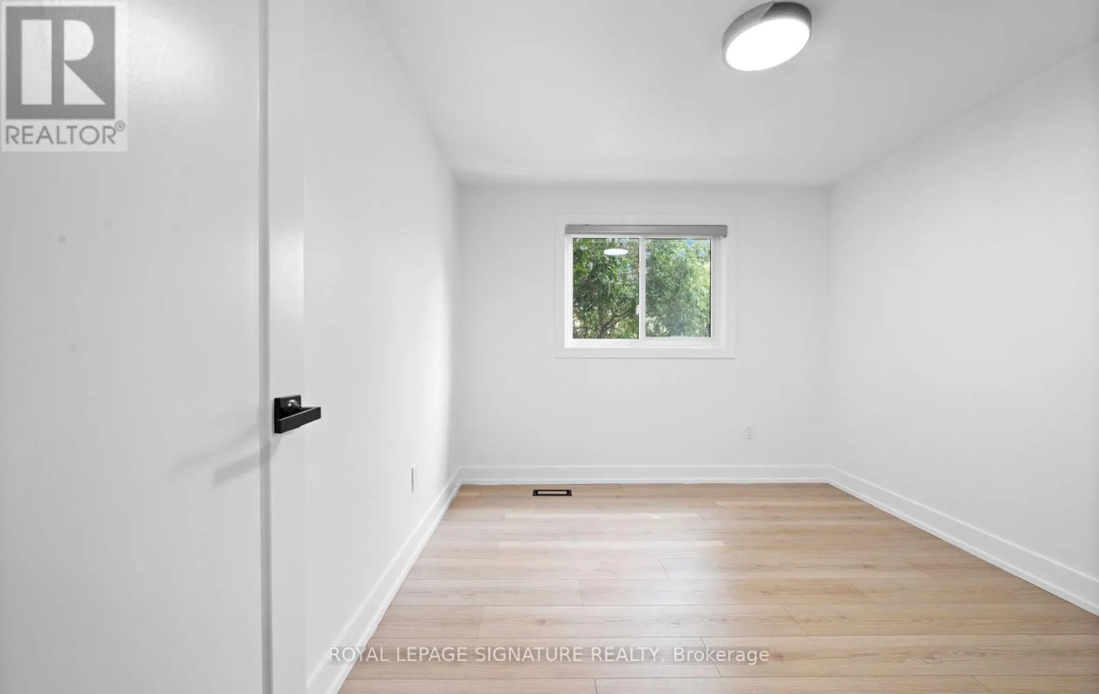 105 LILACSIDE DRIVE