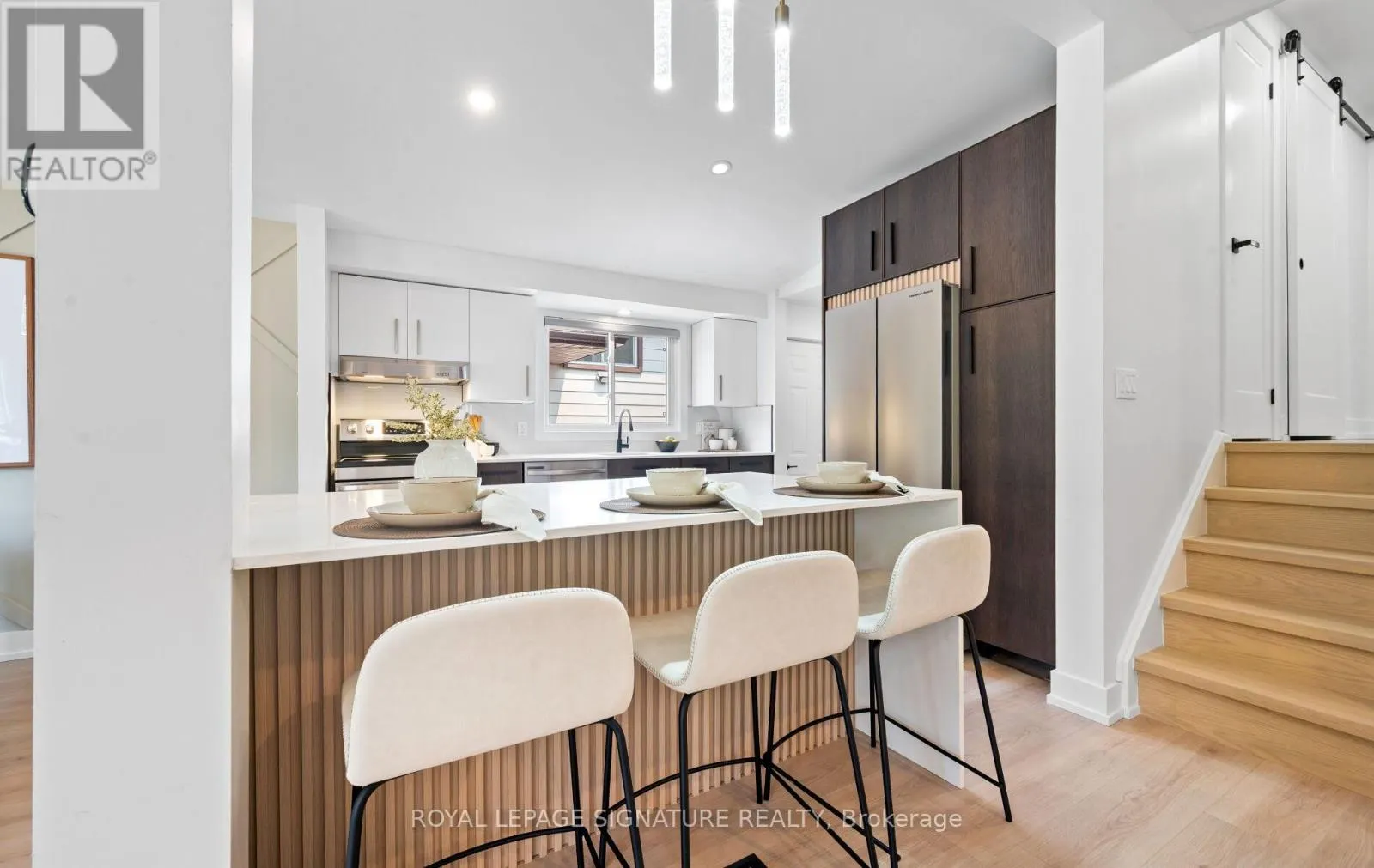 105 LILACSIDE DRIVE