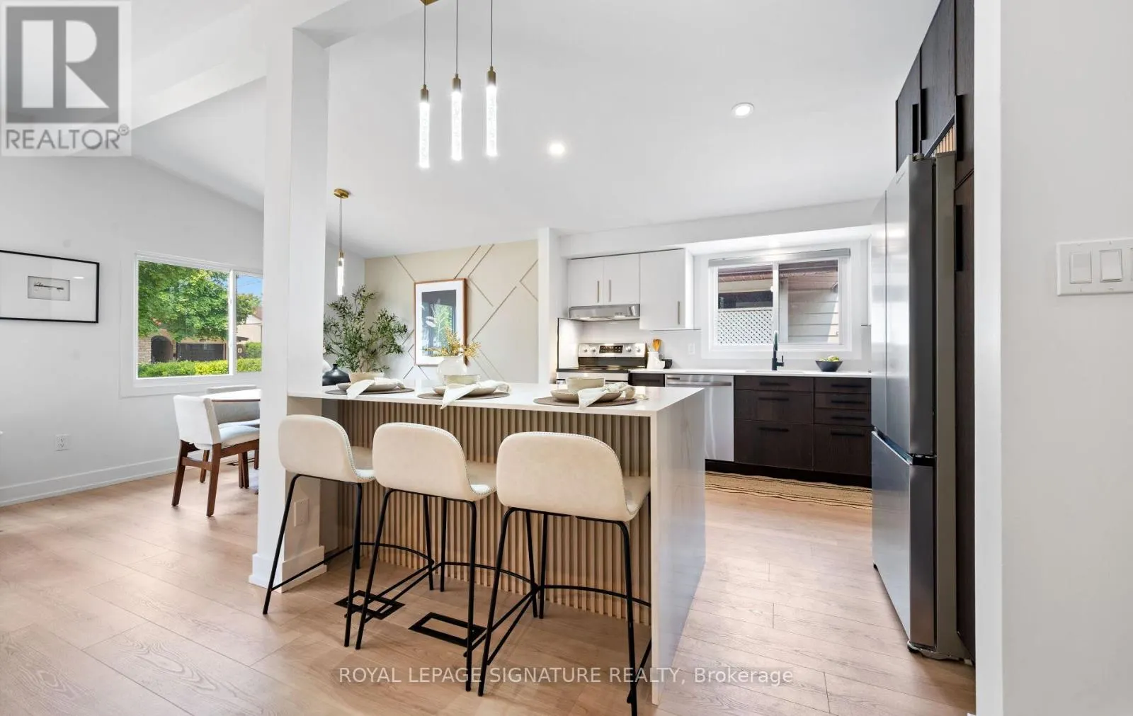 105 LILACSIDE DRIVE