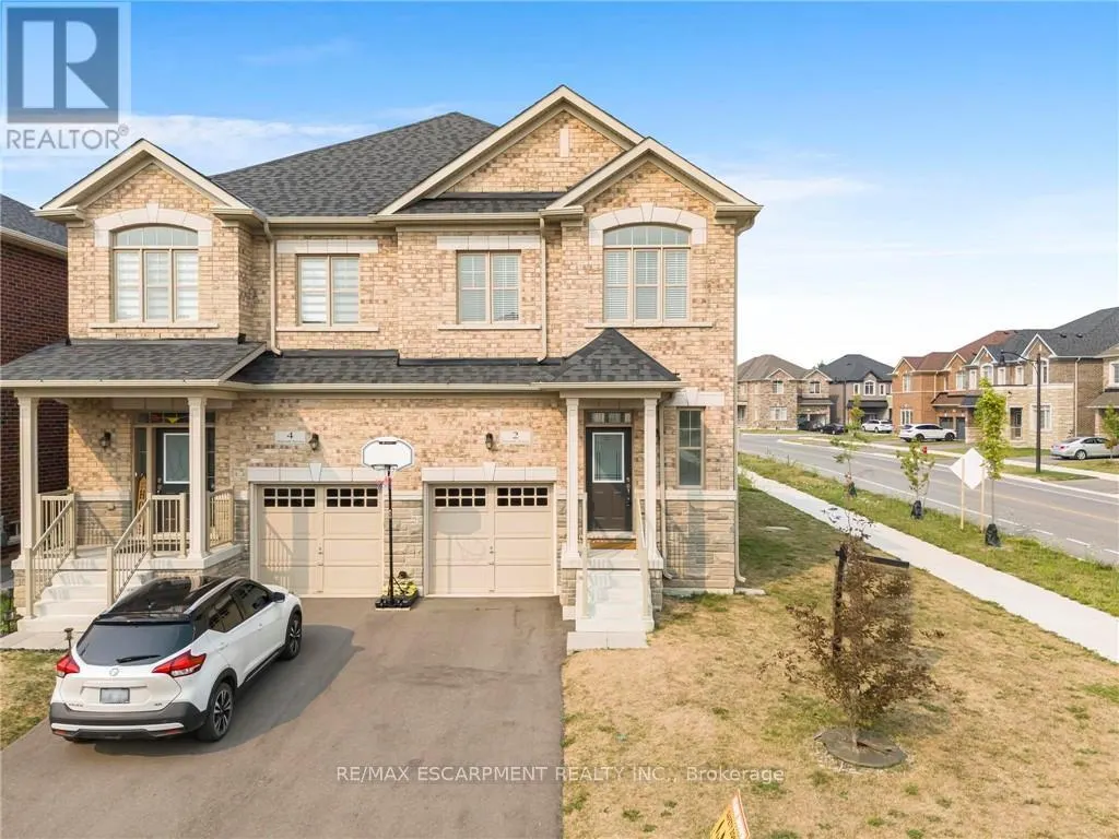 2 HOLCOMB TERRACE