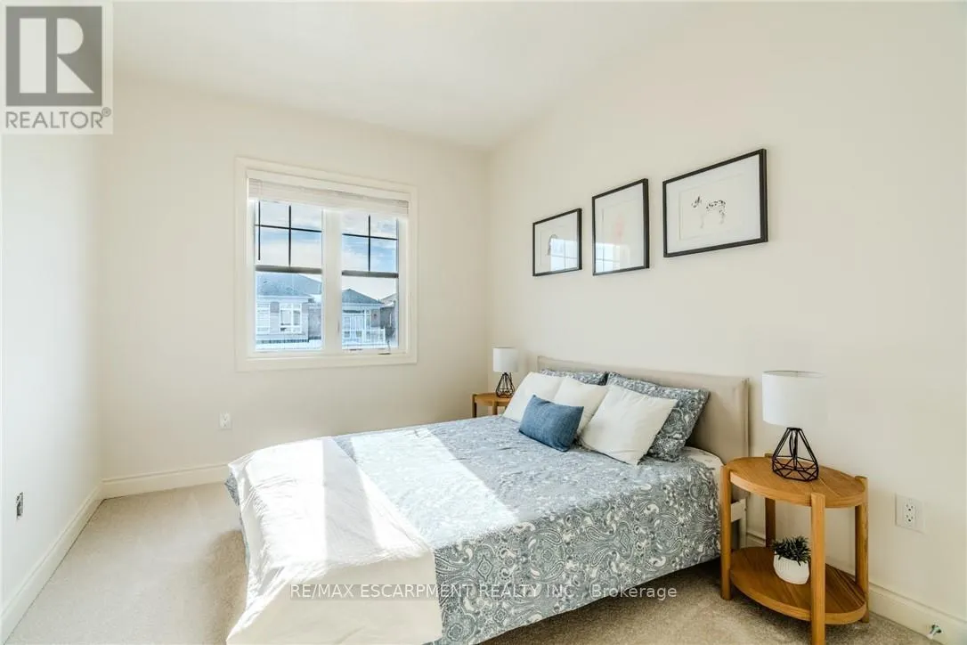 2 HOLCOMB TERRACE