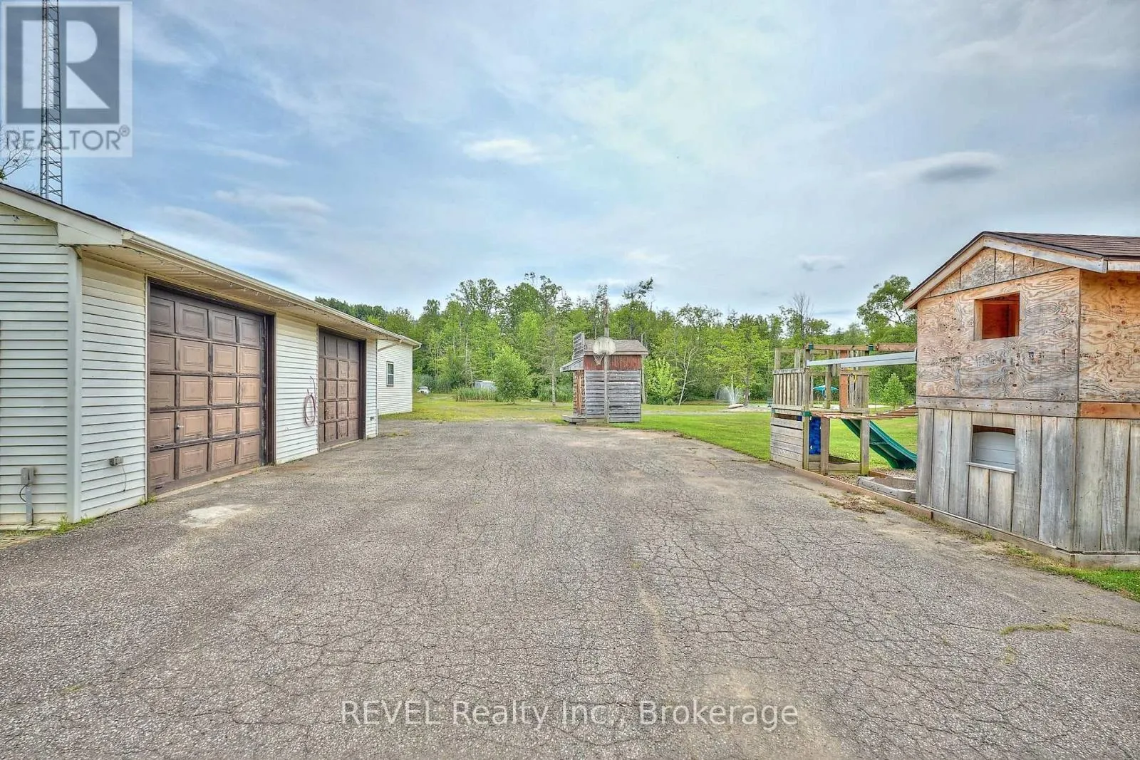 740 HIGHWAY 20