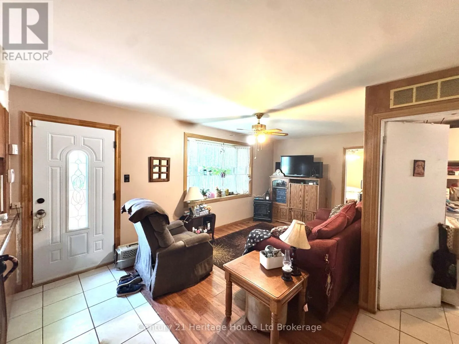 369 RIVERSIDE DRIVE