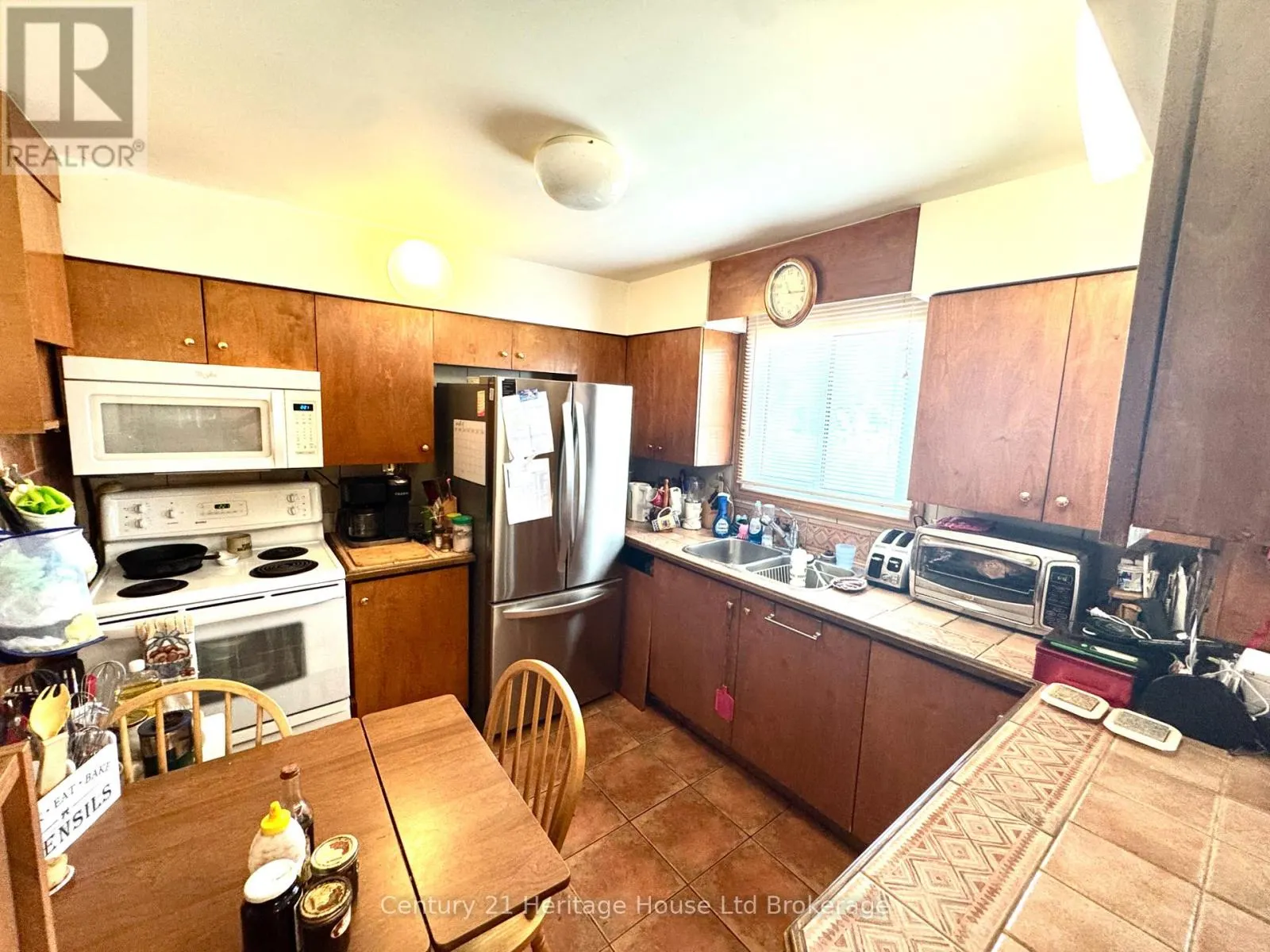 369 RIVERSIDE DRIVE