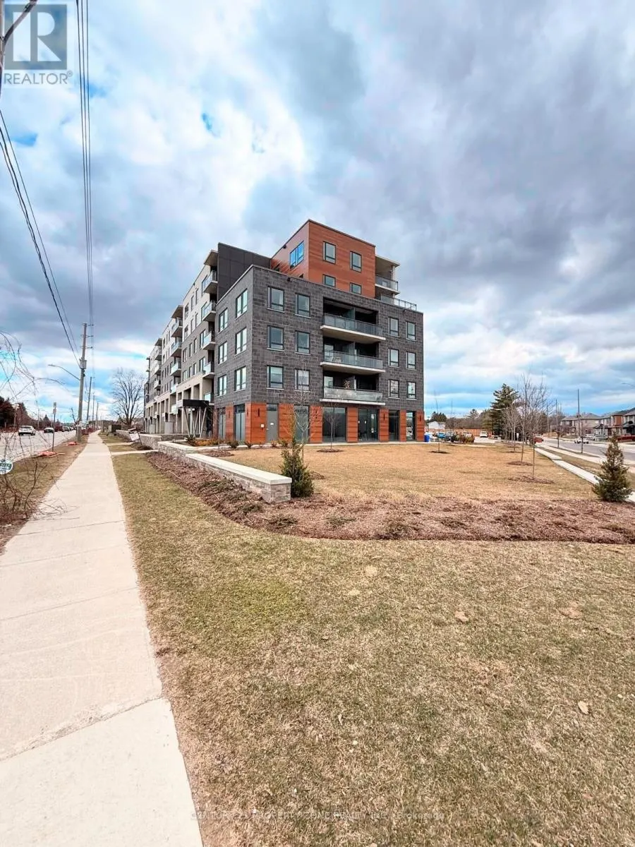 604 - 26 LOWES ROAD