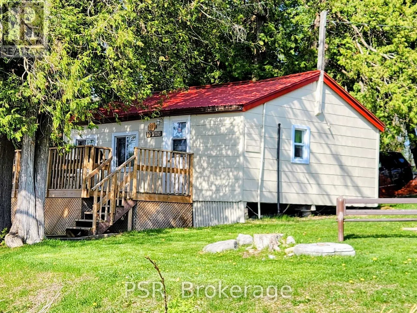 10 - 232 LAKE DALRYMPLE ROAD, #10