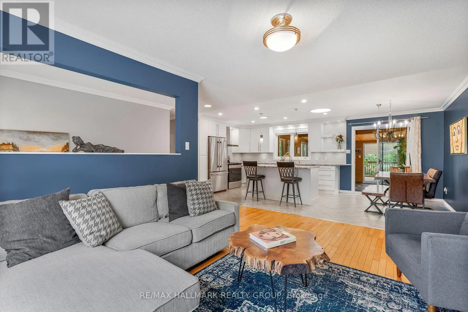 565 LANDRY STREET