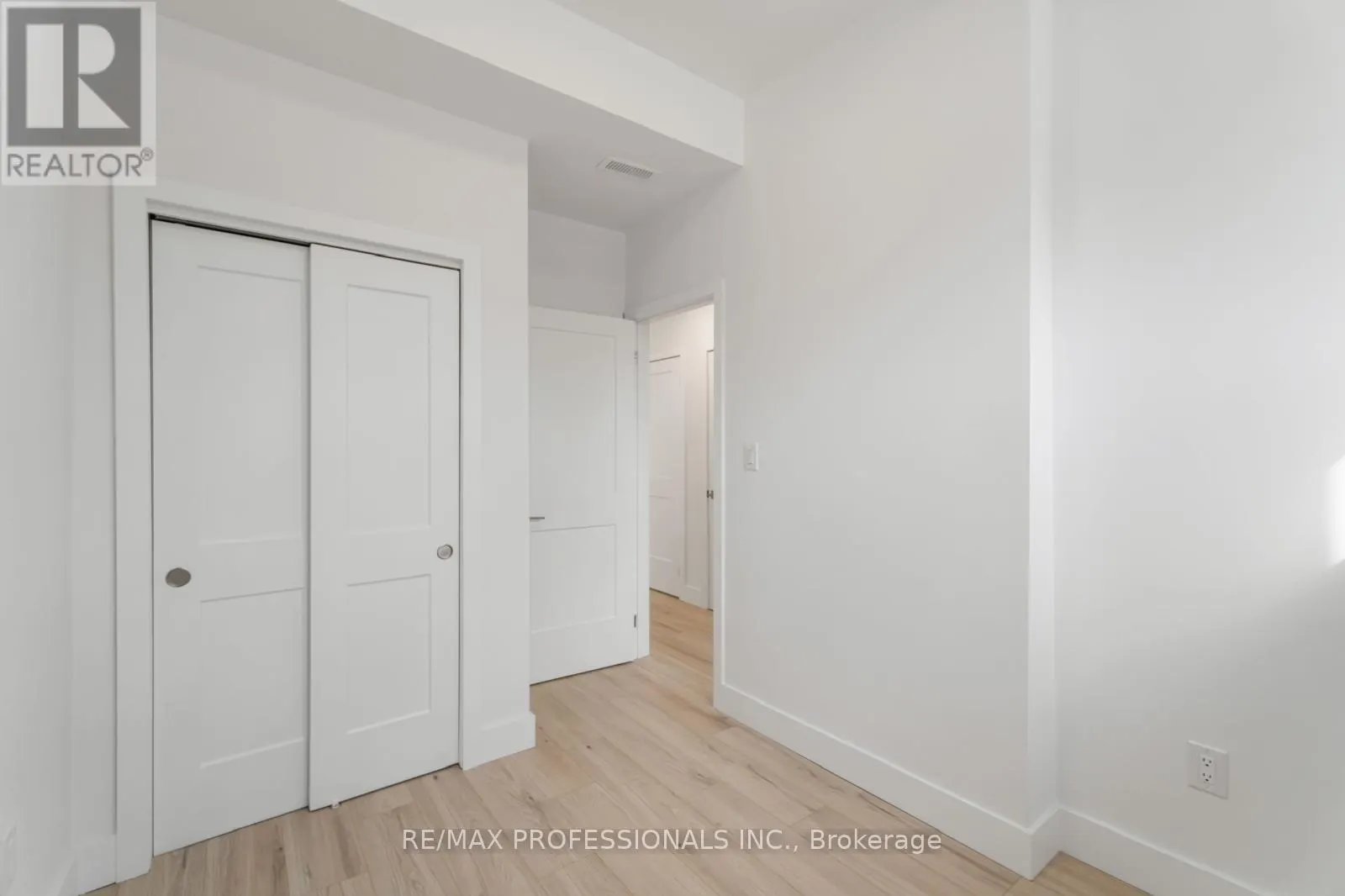 106 - 7277 WILSON CRESCENT