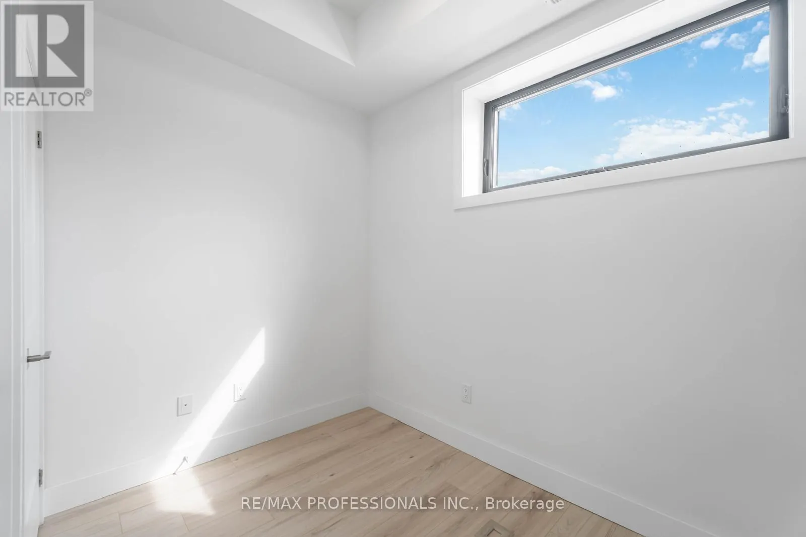 106 - 7277 WILSON CRESCENT