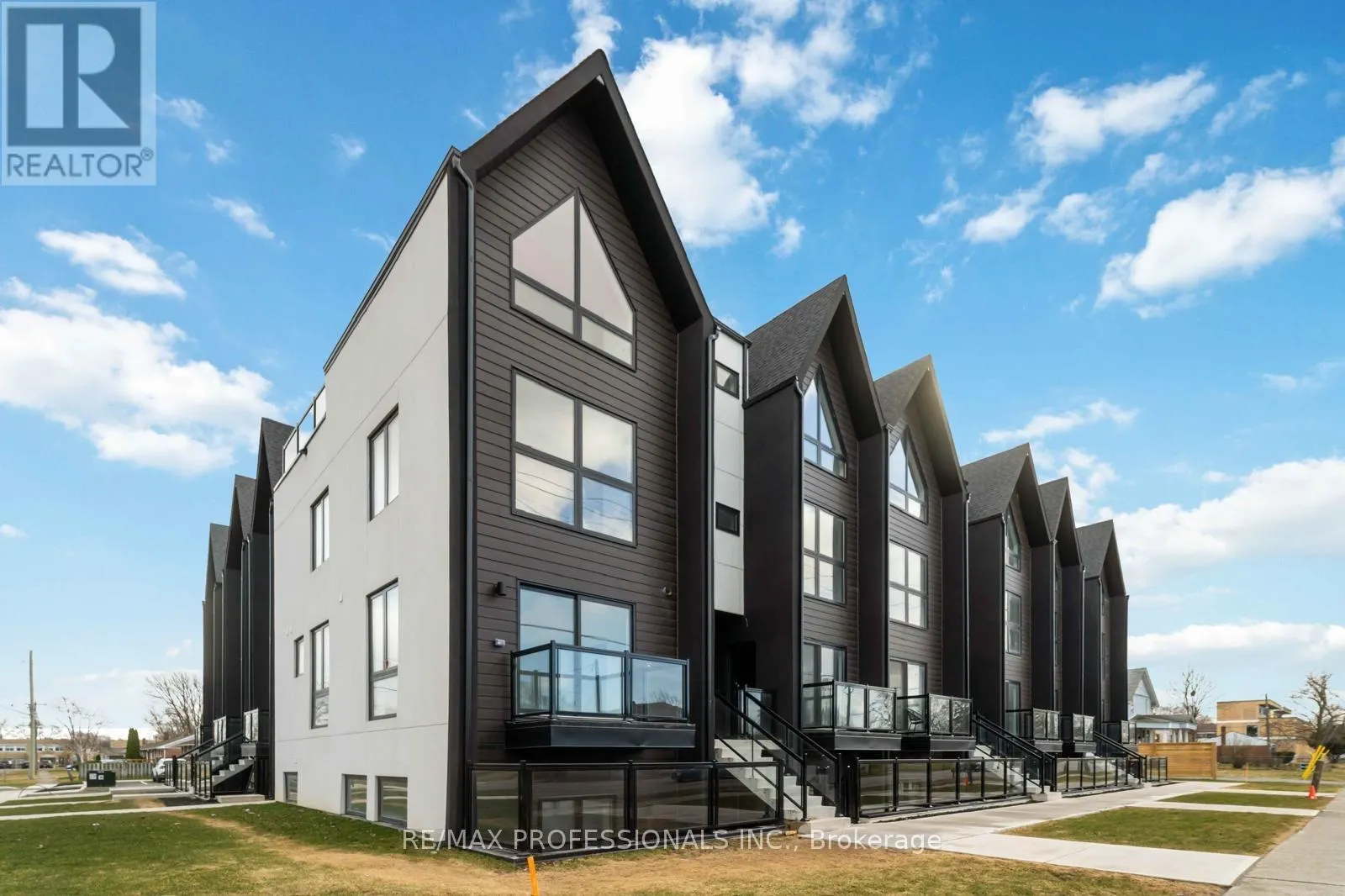 106 - 7277 WILSON CRESCENT