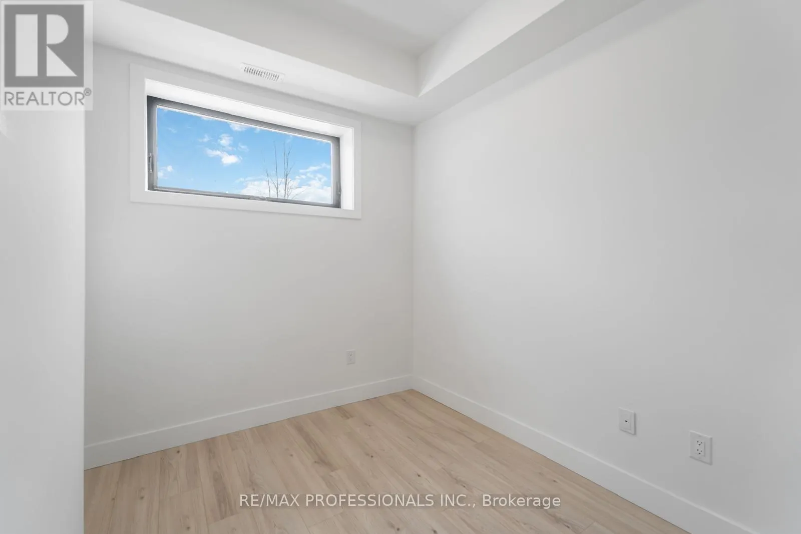 106 - 7277 WILSON CRESCENT