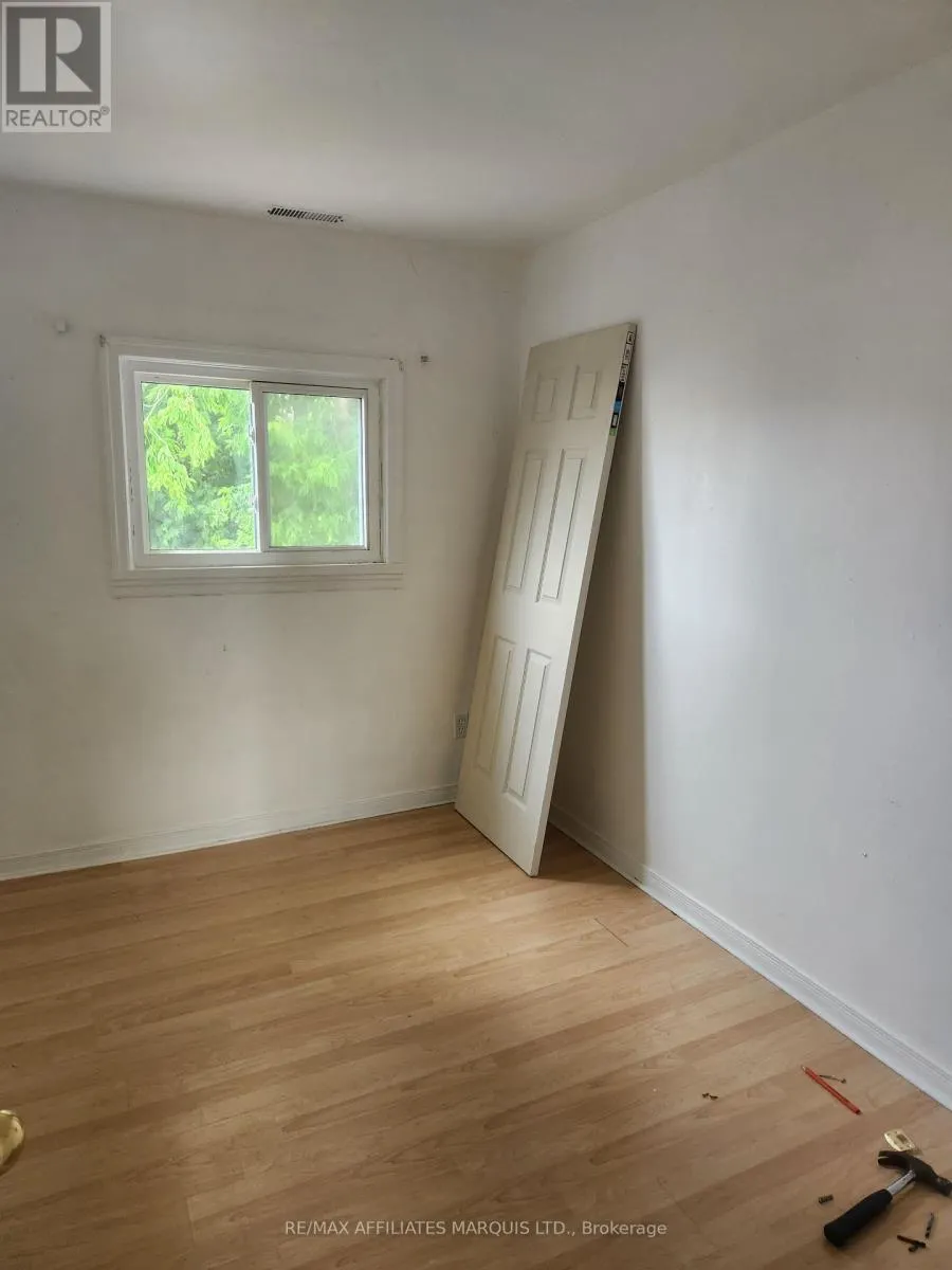 329 CARLETON STREET
