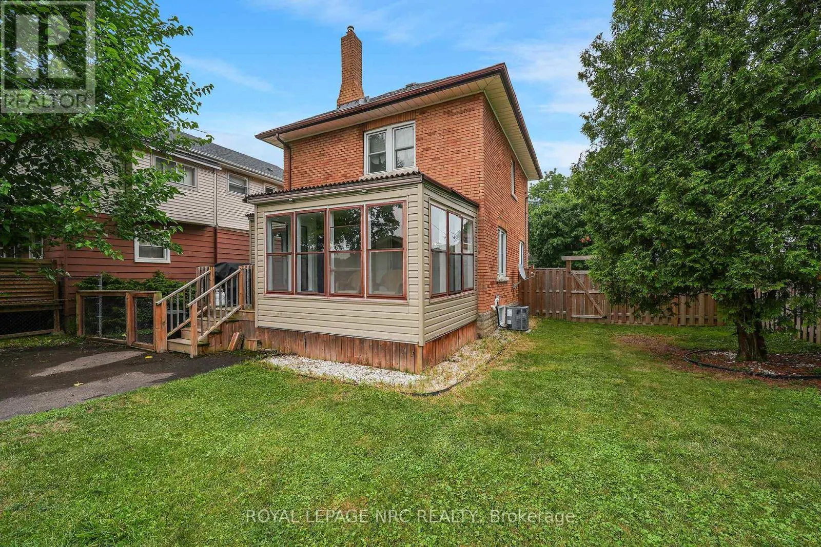 87 OAKLAND AVENUE