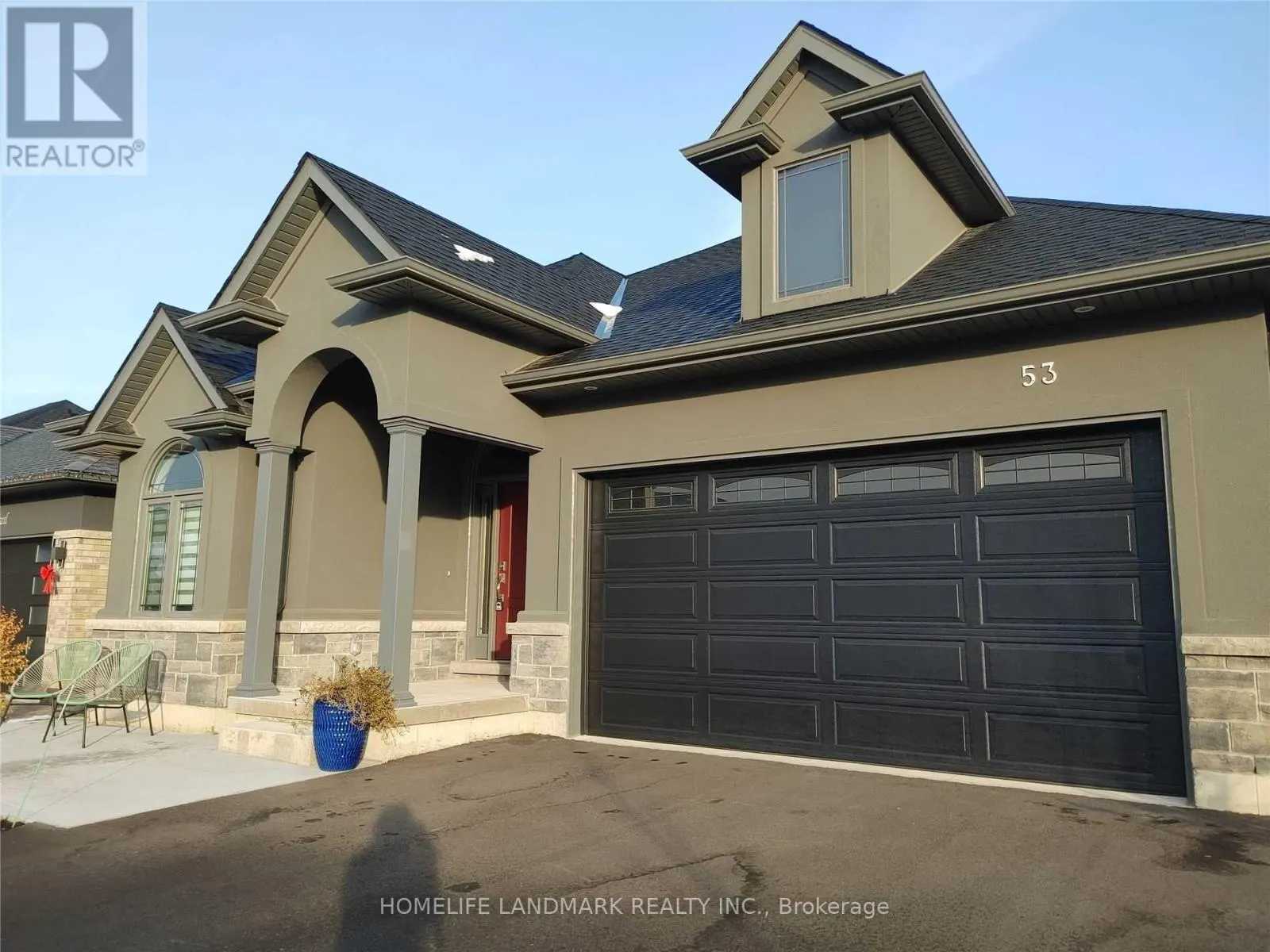 53 CARRICK TRAIL