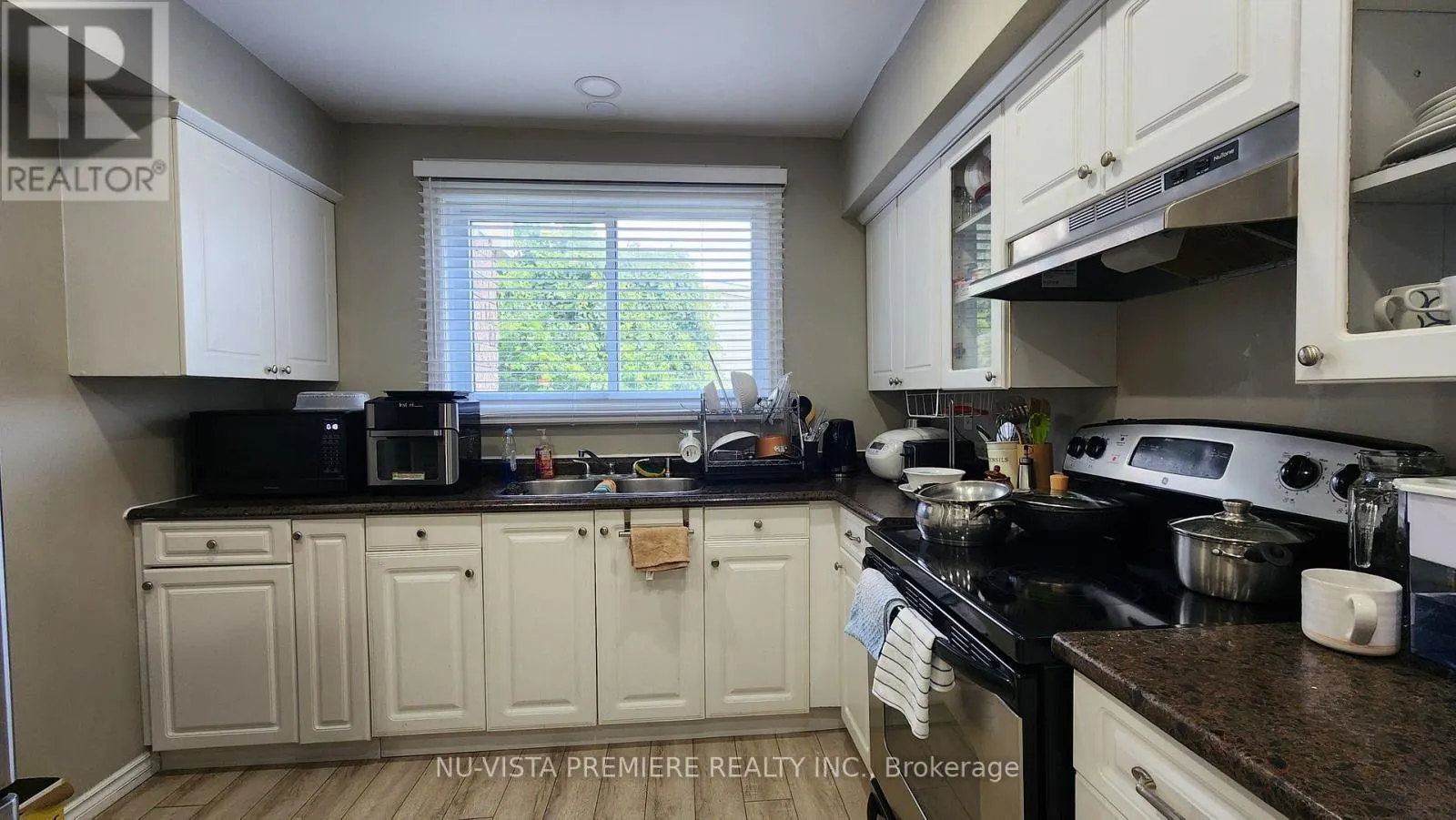 34 - 40 FAIRFAX COURT, #34