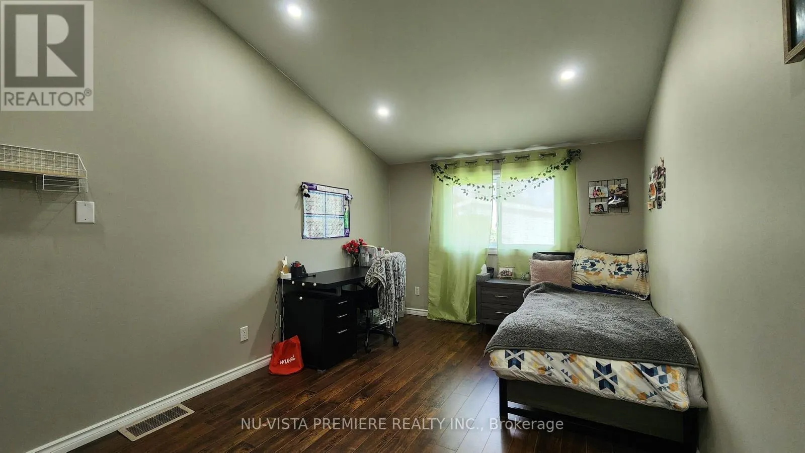 34 - 40 FAIRFAX COURT, #34