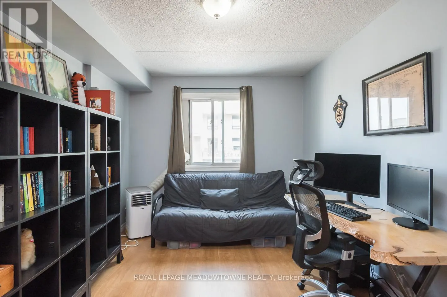 224 - 42 TANNERY STREET E