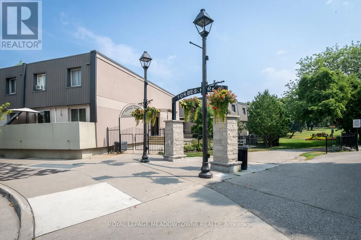 224 - 42 TANNERY STREET E