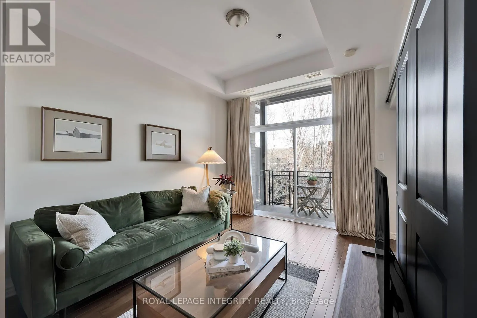 507 - 429 KENT STREET