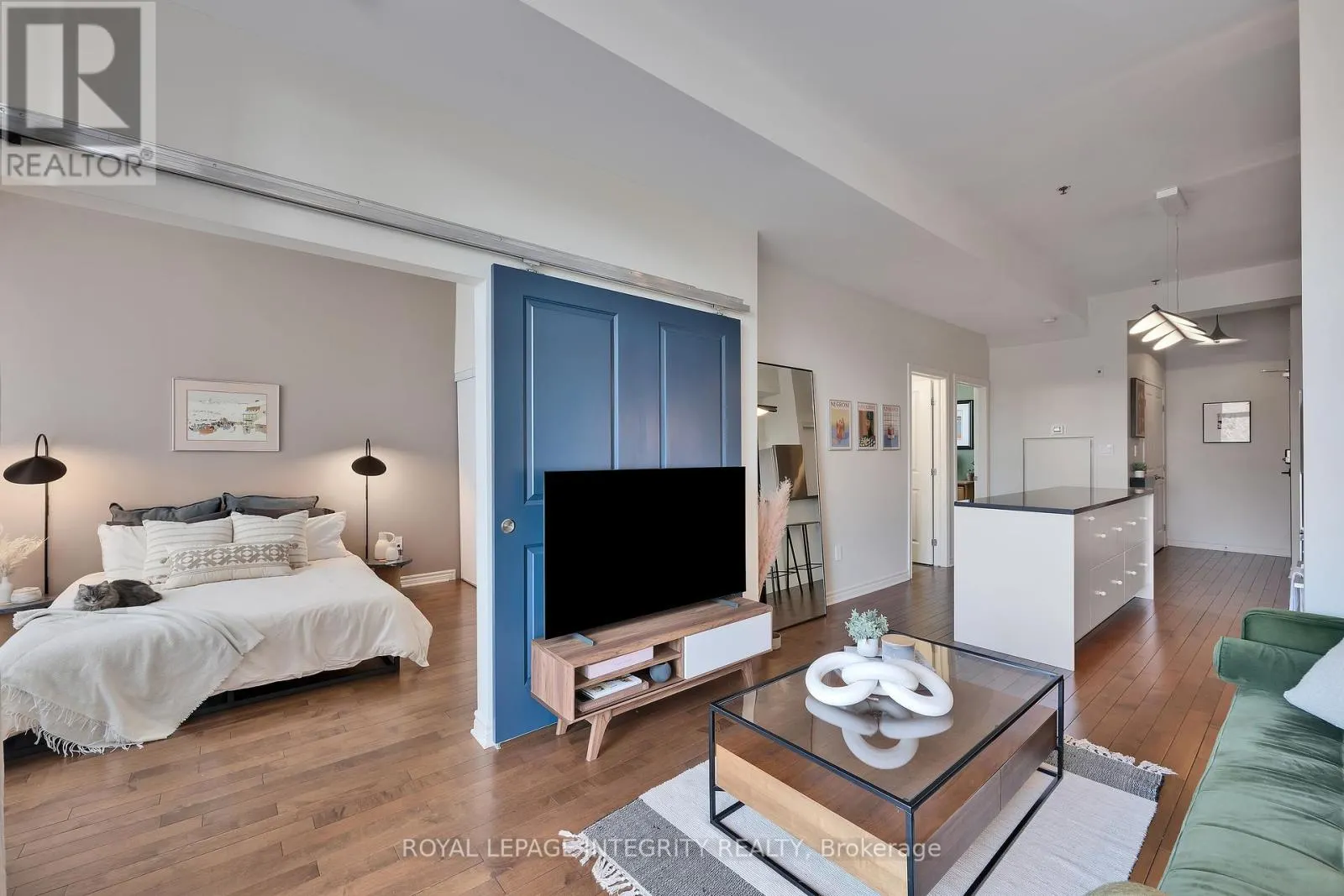 507 - 429 KENT STREET
