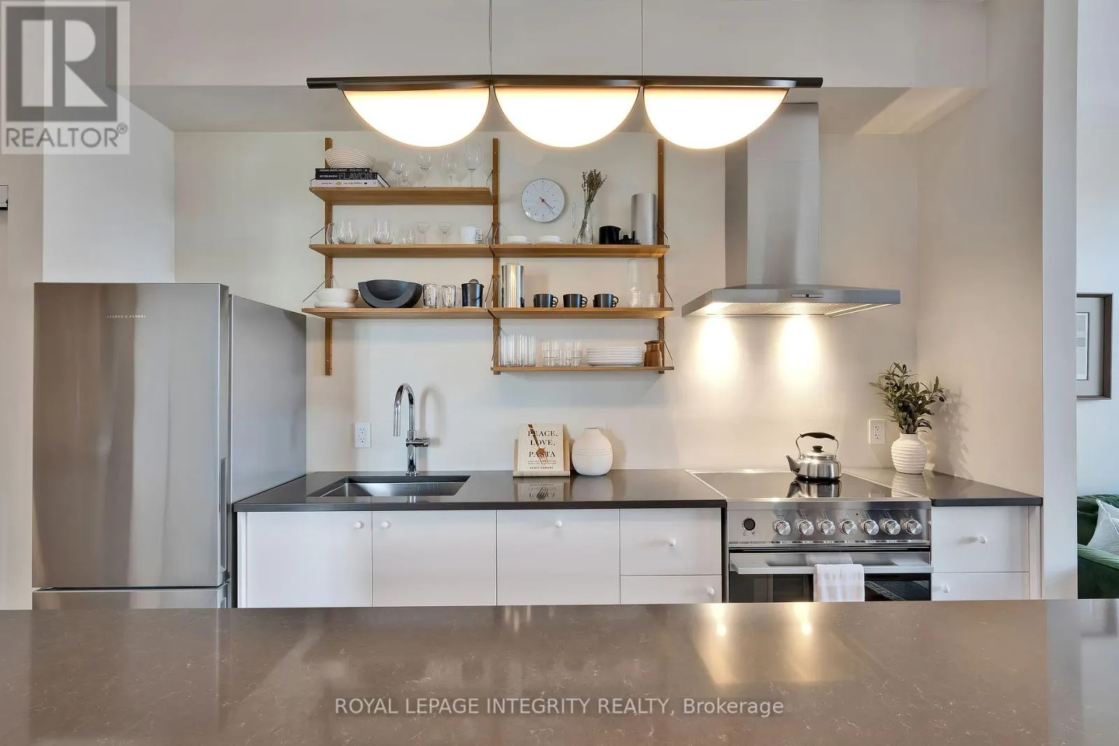 507 - 429 KENT STREET
