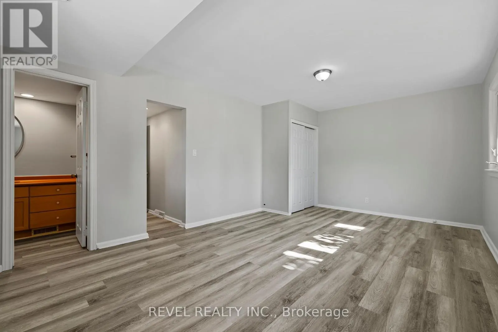 40 BERTRAM DRIVE