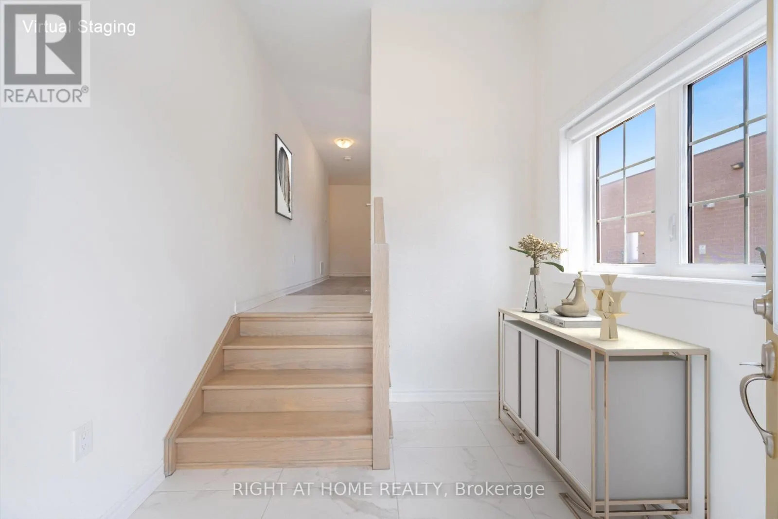 13 - 305 GARNER ROAD W